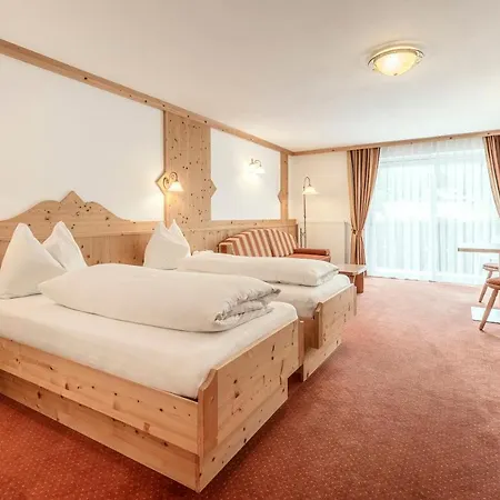 Christeinerhof Hotel 3*